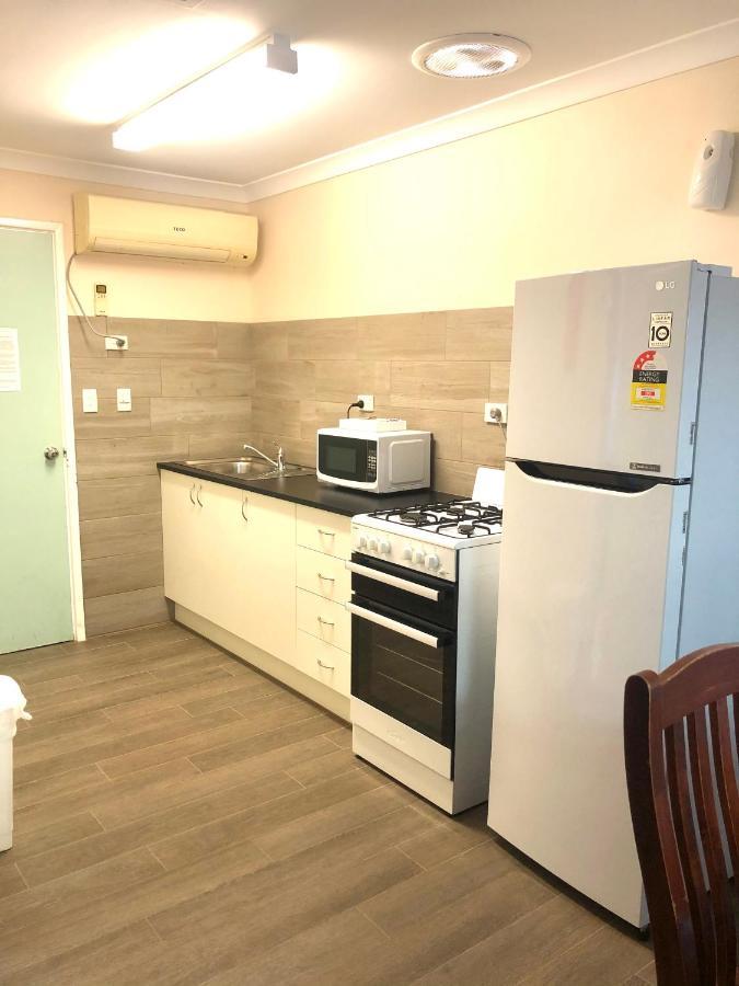Bay Lodge Denham Εξωτερικό φωτογραφία